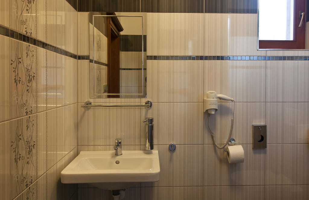 Penzion Reichova Vila Valašské Meziříčí Habitación foto